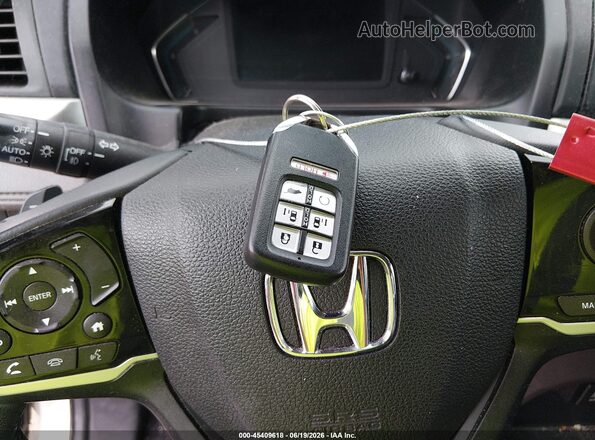 5FNRL6H77JB084498 2018 HONDA ODYSSEY White Widok deski rozdzielczej