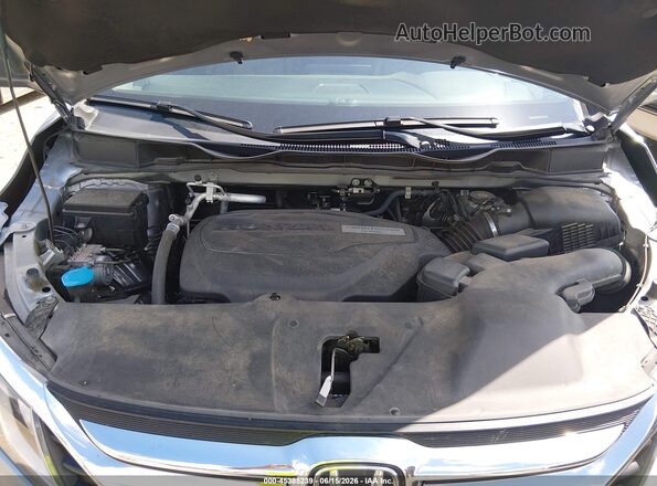 5FNRL6H77KB121129 2019 HONDA ODYSSEY Silver Rear view