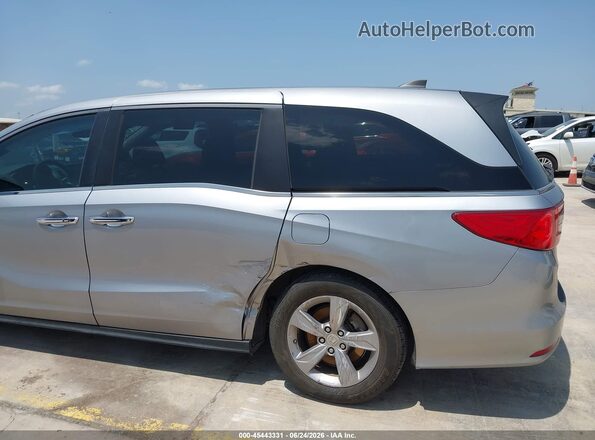 5FNRL6H78JB064938 2018 HONDA ODYSSEY Silver წინა ხედი