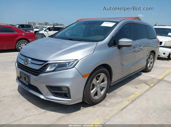 5FNRL6H78JB064938 2018 HONDA ODYSSEY Silver წინა მარცხენა ხედი სამი მეოთხედიდან
