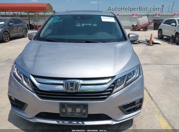 5FNRL6H78JB064938 2018 HONDA ODYSSEY Silver ხელსაწყოთა პანელის ხედი