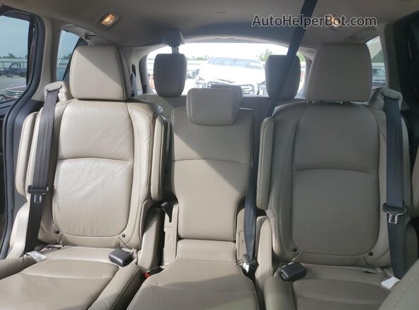 5FNRL6H78JB072151 2018 HONDA ODYSSEY Maroon Вид задніх сидінь