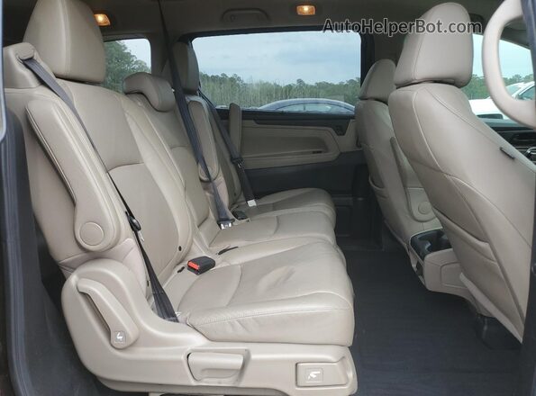 5FNRL6H78JB072151 2018 HONDA ODYSSEY Maroon Вид задньої частини салону