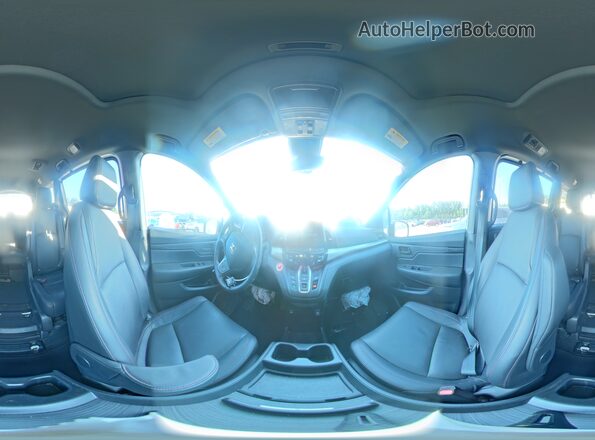 5FNRL6H78RB014245 2024 HONDA ODYSSEY White 360 interior view