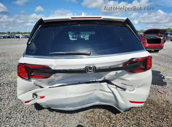 5FNRL6H78RB068998 2024 HONDA ODYSSEY White Rear view