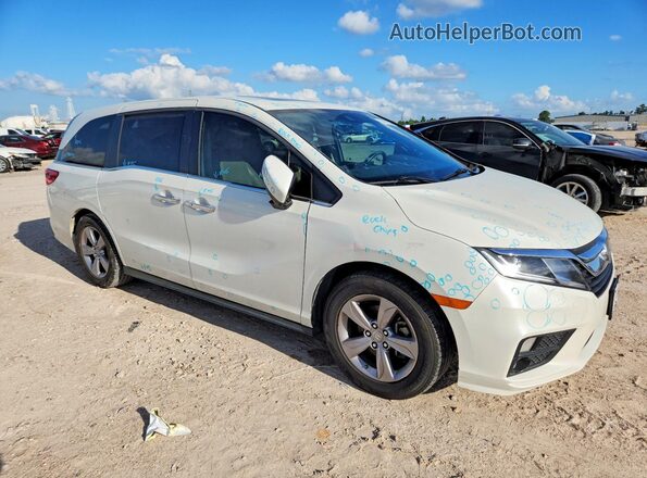 5FNRL6H79JB060445 2018 HONDA ODYSSEY White Front right