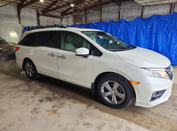 5FNRL6H79JB084423 2018 HONDA ODYSSEY White Передня права чверть