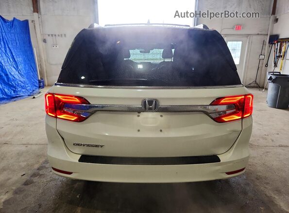 5FNRL6H79JB084423 2018 HONDA ODYSSEY White Вид ззаду