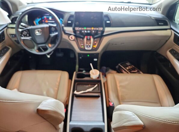 5FNRL6H79JB084423 2018 HONDA ODYSSEY White Вид панелі приладів