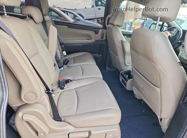 5FNRL6H79KB125330 2019 HONDA ODYSSEY Maroon Rear interior view