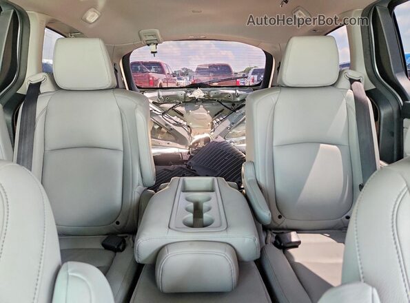 5FNRL6H79NB051802 2022 HONDA ODYSSEY Silver Вид задніх сидінь
