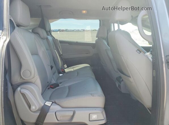 5FNRL6H79NB059303 2022 HONDA ODYSSEY Silver Вид задньої частини салону