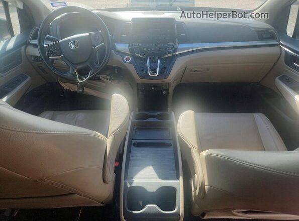 5FNRL6H7XJB091493 2018 HONDA ODYSSEY Burgundy Vista del salpicadero