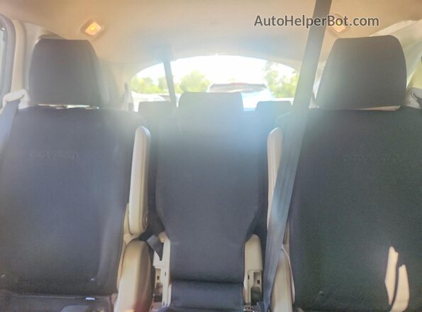 5FNRL6H7XJB091493 2018 HONDA ODYSSEY Burgundy Vista de los asientos traseros