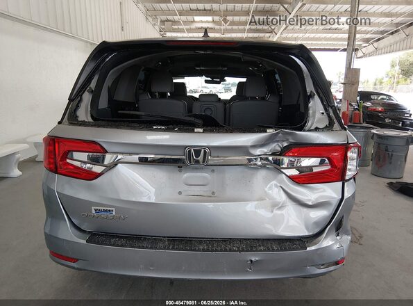 5FNRL6H7XJB107921 2018 HONDA ODYSSEY Silver 