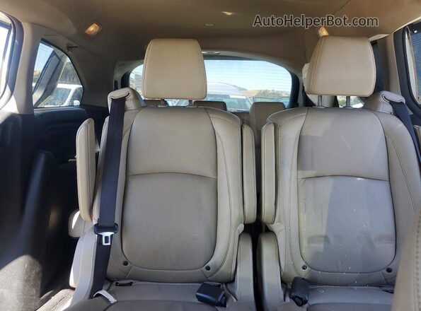 5FNRL6H7XKB016651 2019 HONDA ODYSSEY White უკანა სავარძლების ხედი
