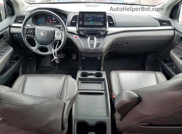 5FNRL6H80JB035989 2018 HONDA ODYSSEY White Dashboard view