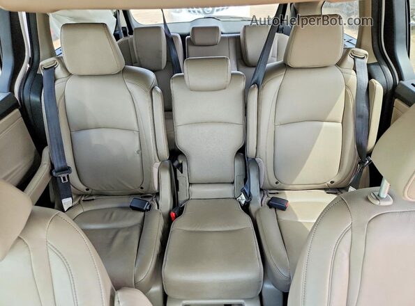 5FNRL6H80RB016693 2024 HONDA ODYSSEY White Rear seats view