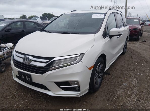5FNRL6H81JB001012 2018 HONDA ODYSSEY White Առջևի ձախ երեք քառորդ տեսարան