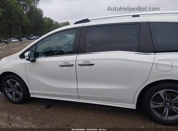 5FNRL6H81JB001012 2018 HONDA ODYSSEY White Սալոնի 360 աստիճան տեսք