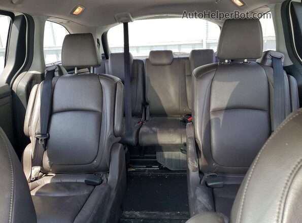 5FNRL6H81JB500537 2018 HONDA ODYSSEY Белый Вид задних сидений