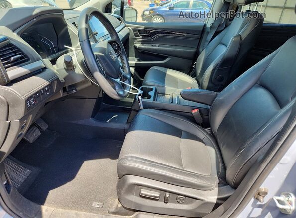 5FNRL6H81RB058550 2024 HONDA ODYSSEY Серый Вид салона спереди