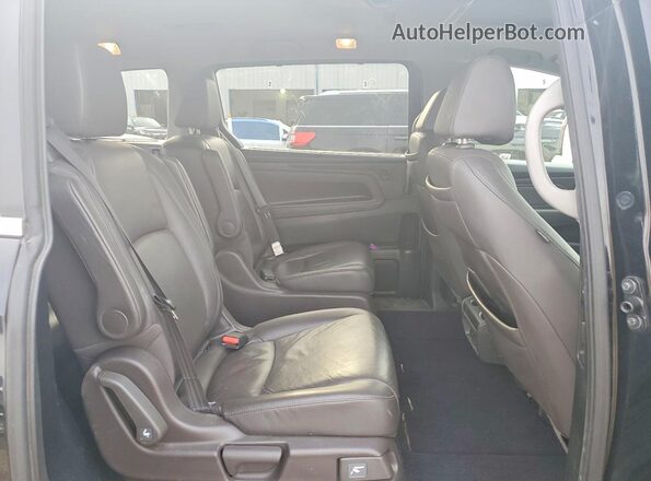 5FNRL6H82JB043656 2018 HONDA ODYSSEY Черный Вид задней части салона