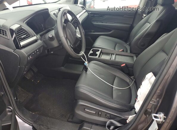5FNRL6H85RB053240 2024 HONDA ODYSSEY Gray Front interior view