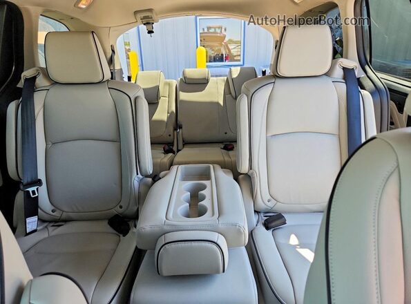5FNRL6H85TB001100 2026 HONDA ODYSSEY Серый Вид задних сидений