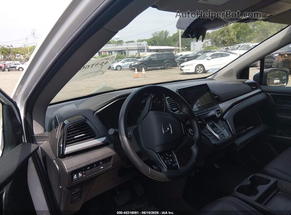 5FNRL6H86RB043476 2024 HONDA ODYSSEY White Widok wnętrza z tyłu
