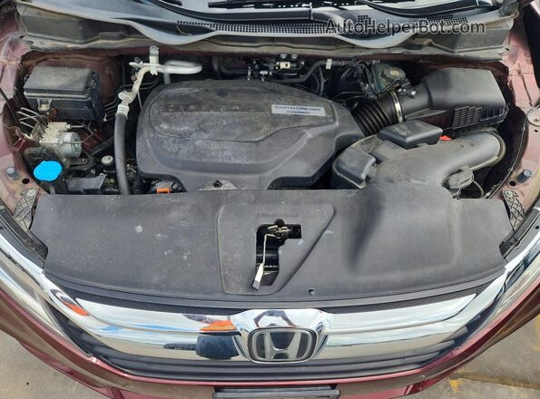 5FNRL6H88JB000603 2018 HONDA ODYSSEY Red 
