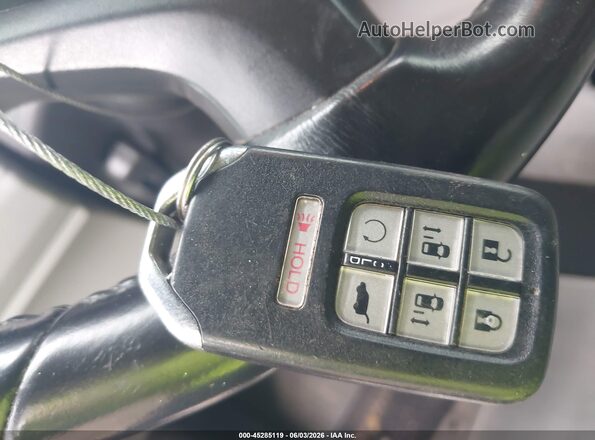 5FNRL6H89NB040050 2022 HONDA ODYSSEY Серебряный Вид панели приборов