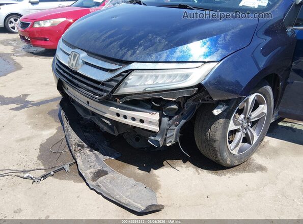 5FNRL6H8XJB037278 2018 HONDA ODYSSEY Blue Widok z przodu