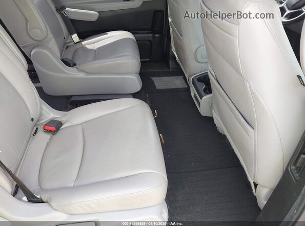 5FNRL6H8XJB040391 2018 HONDA ODYSSEY Gray Widok naklejki z numerem VIN