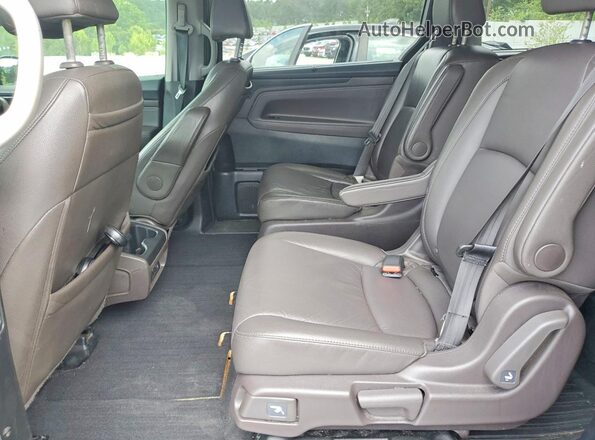 5FNRL6H92KB111464 2019 HONDA ODYSSEY Tan Rear interior view