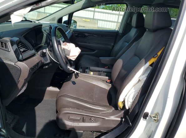 5FNRL6H92LB058203 2020 HONDA ODYSSEY White Front interior view