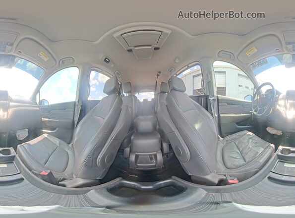 5FNRL6H93JB047661 2018 HONDA ODYSSEY White 