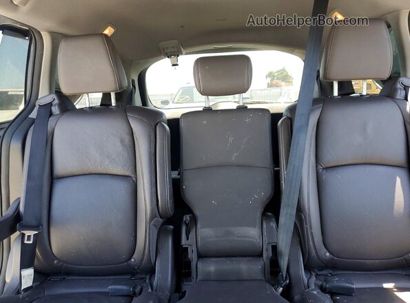 5FNRL6H93KB024642 2019 HONDA ODYSSEY Gray Rear seats view
