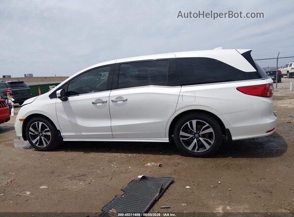 5FNRL6H94JB038290 2018 HONDA ODYSSEY White Սալոնի 360 աստիճան տեսք