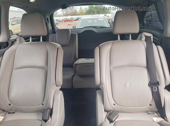 5FNRL6H94JB040668 2018 HONDA ODYSSEY Серебряный 