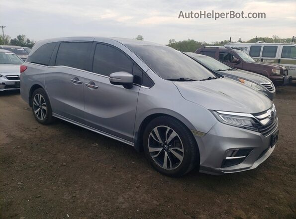 5FNRL6H94JB040668 2018 HONDA ODYSSEY Серебряный 