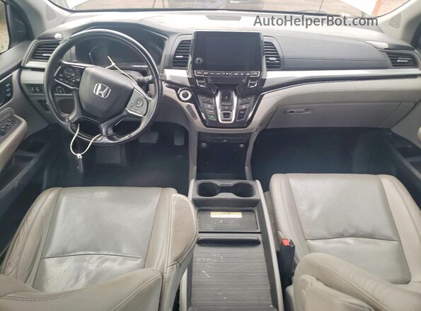 5FNRL6H94JB040668 2018 HONDA ODYSSEY Серебряный 