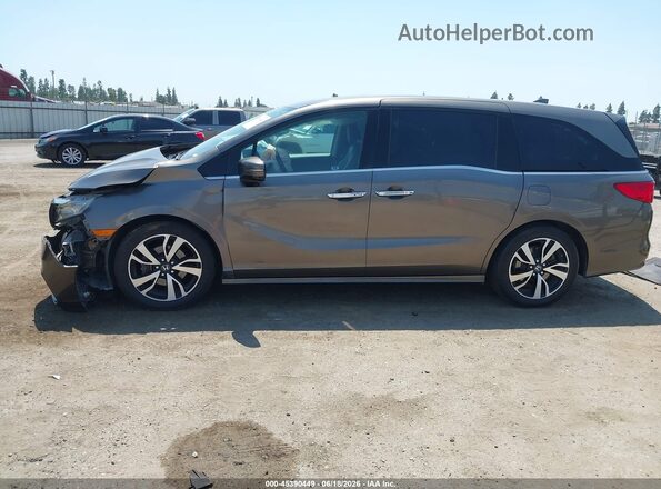 5FNRL6H95JB071380 2018 HONDA ODYSSEY Brown 