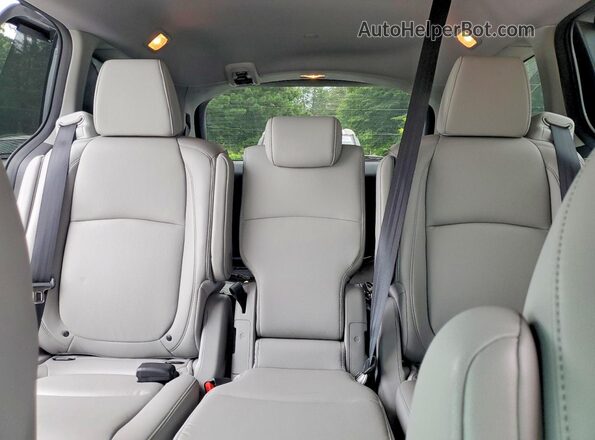 5FNRL6H95KB029518 2019 HONDA ODYSSEY Silver 