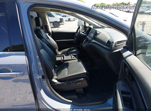 5FNRL6H95SB015604 2025 HONDA ODYSSEY Light Blue Widok wnętrza z przodu
