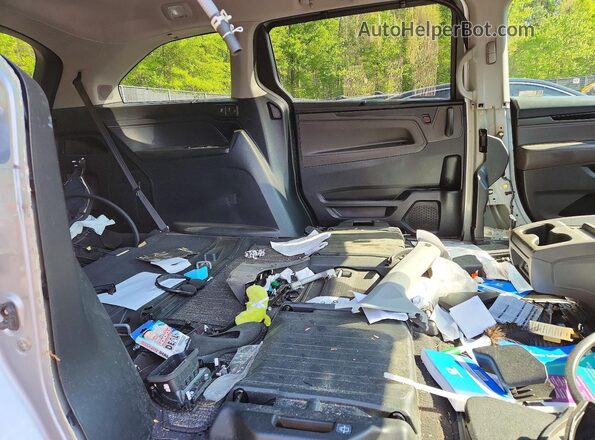 5FNRL6H96NB009458 2022 HONDA ODYSSEY Silver Rear interior view