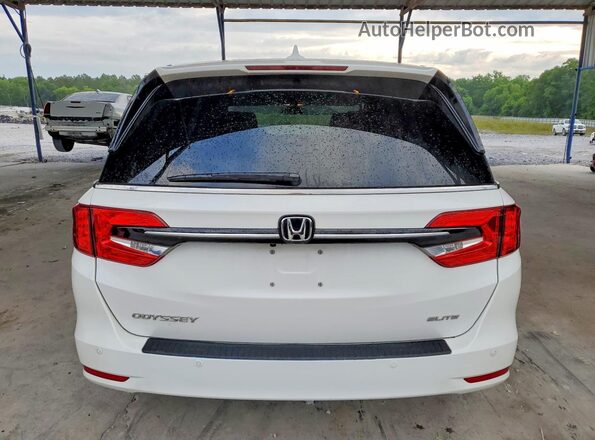 5FNRL6H96RB000653 2024 HONDA ODYSSEY White Հետևի տեսք