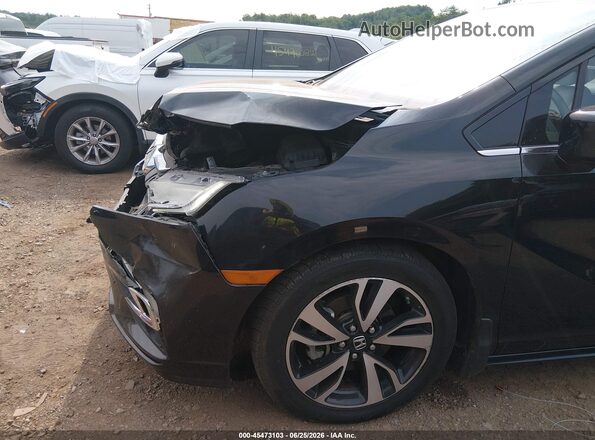 5FNRL6H99JB000747 2018 HONDA ODYSSEY Черный Вид спереди