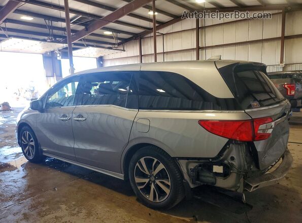 5FNRL6H9XJB099501 2018 HONDA ODYSSEY Silver Rear left