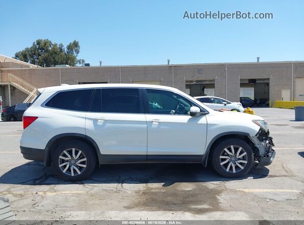 5FNYF5H34KB005316 2019 HONDA PILOT White Вид задньої частини салону